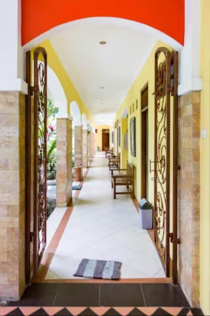 วิลลา อลีเซีย Hotel Maguwo ภายนอก รูปภาพ